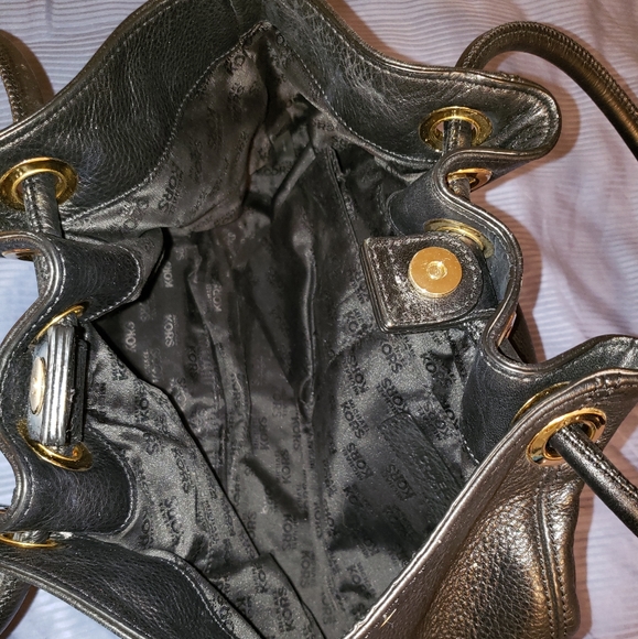 Purse - Picture 3 of 3